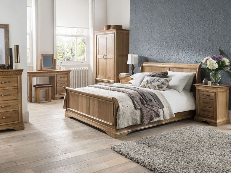 Padbury oak bedroom furniture