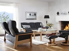 Stressless Buckingham leather sofa range available at Lee Longlands
