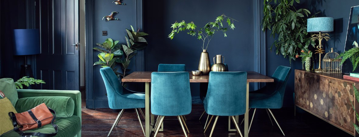 Dining chairs should complement your dining table and dining room, and above all be comfy for your guests. But there are several areas you should look into before settling on your dining chairs.
