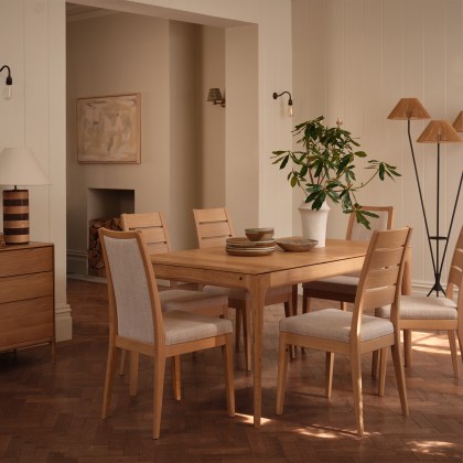 Ercol Romana Oak Medium Extending Dining Table Ercol Romana Oak Medium Extending Dining Table