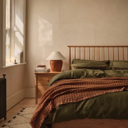 Ercol Teramo Bedside Cabinet Ercol Teramo Bedside Cabinet