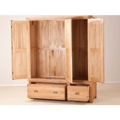 Hemingford Bedroom Triple Wardrobe With Drawers