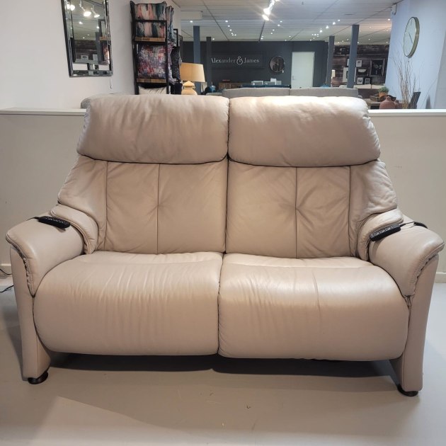Himolla Chester 2.5 Seater Cumuly Power Recliner Himolla Chester 2.5 Seater Cumuly Power Recliner