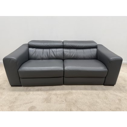 CLEARANCE OUTLET WAREHOUSE STOCK Natuzzi Forza Quilted back 2 Setare Elec Reclining Sofa CLEARANCE OUTLET WAREHOUSE STOCK Natuzzi Forza Quilted back 2 Setare Elec Reclining Sofa
