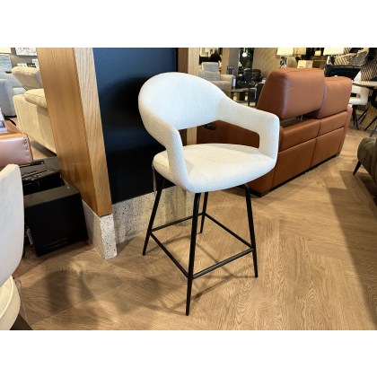 Raffi Jasmine White Barstool in Boucle fabric Raffi Jasmine White Barstool in Boucle fabric