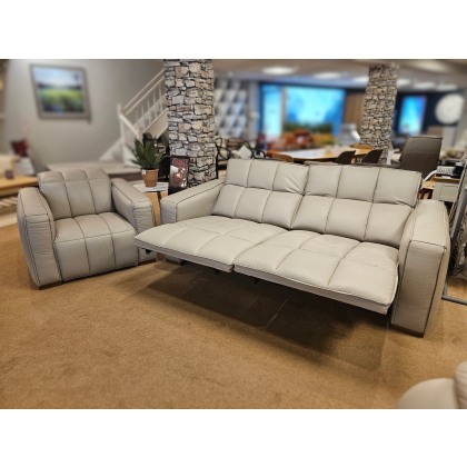 Selena Power Recliners with Power Headrests 2.5 Seater & Chair Selena Power Recliners with Power Headrests 2.5 Seater & Chair