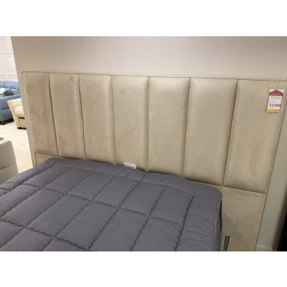 vi spring Ceto headboard for 6'0" Superking mattress (Vi spring eurofit only!) vi spring Ceto headboard for 6'0" Superking mattress (Vi spring eurofit only!)
