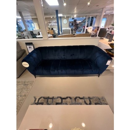 Ausha 3 Seater Ausha 3 Seater