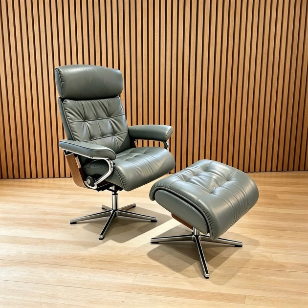 Stressless Erik Cross Chair & Stool - Medium Size Stressless Erik Cross Chair & Stool - Medium Size