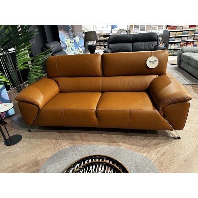 Nicoletti Molveno 2.5 Seater Sofa in Tan Leather Nicoletti Molveno 2.5 Seater Sofa in Tan Leather