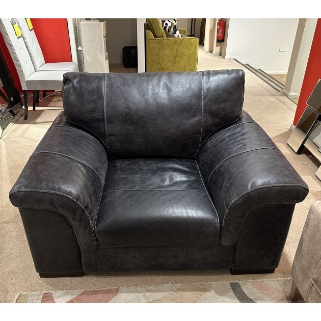 MOUNTBACK CUDDLER CHAIR MOUNTBACK CUDDLER CHAIR