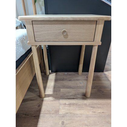 Wycombe, 1 Drawer Bedside Table - Oak Wycombe, 1 Drawer Bedside Table - Oak