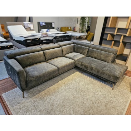 ROM Solitaire Corner Group ROM Solitaire Corner Group