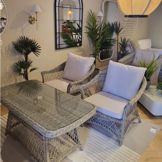 menton 3 seater sofa,2 x armchairs menton 3 seater sofa,2 x armchairs