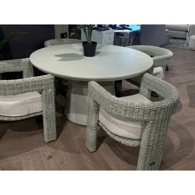Havar Table & 4 Chairs Havar Table & 4 Chairs