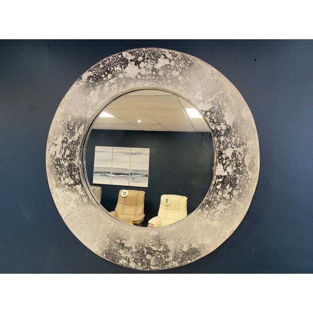 Kali Mirror (Lava) Kali Mirror (Lava)