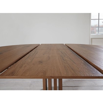 Venjakob Alfio 1.2m Round Extending Dining Table