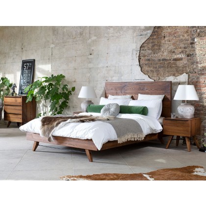 Colombia 50 King Size Bedstead