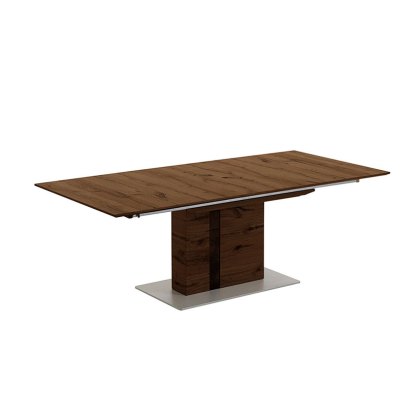 Piazza Table