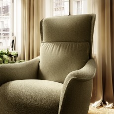 Natuzzi Editions Until Queen Armchair with Double Electric Motions