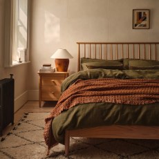 Ercol Teramo Superking bed Ercol Teramo Superking bed