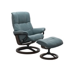 Stressless Mayfair Medium Signature Chair & Stool