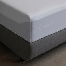 Tempur Thermoregulating Mattress Protector- Super king Tempur Thermoregulating Mattress Protector- Super king