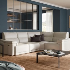 Natuzzi Editions Brama Corner Group with Two Electric Recliners