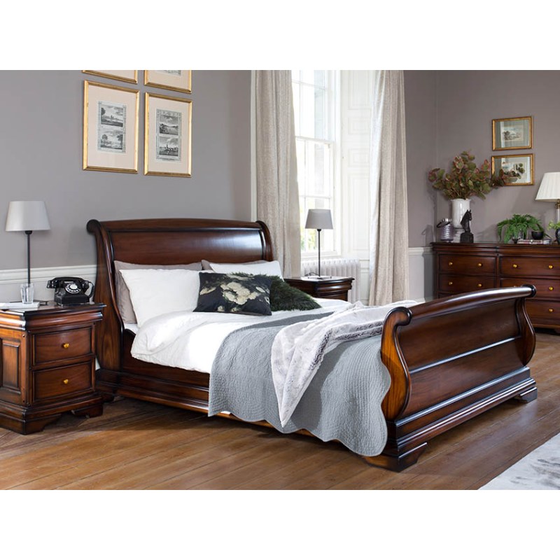 Thurso Bedroom 60 Super King Bedstead High Footboard Thurso Bedroom 60 Super King Bedstead High Footboard