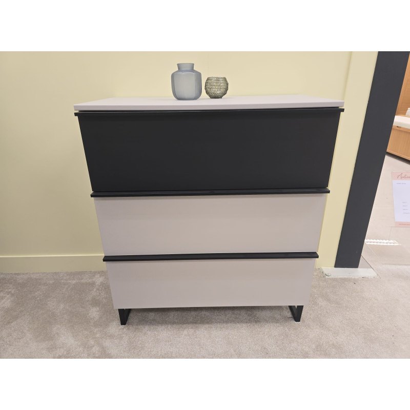 Nolte Navera 3 Drawer Chest Nolte Navera 3 Drawer Chest