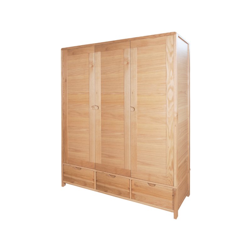 Ercol Bosco Bedroom Oak 3 Door Wardrobe Ercol Bosco Bedroom Oak 3 Door Wardrobe