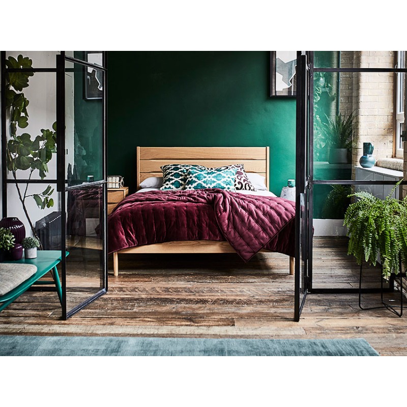 Ercol Rimini 5'0 King Size Bed Ercol Rimini 5'0 King Size Bed