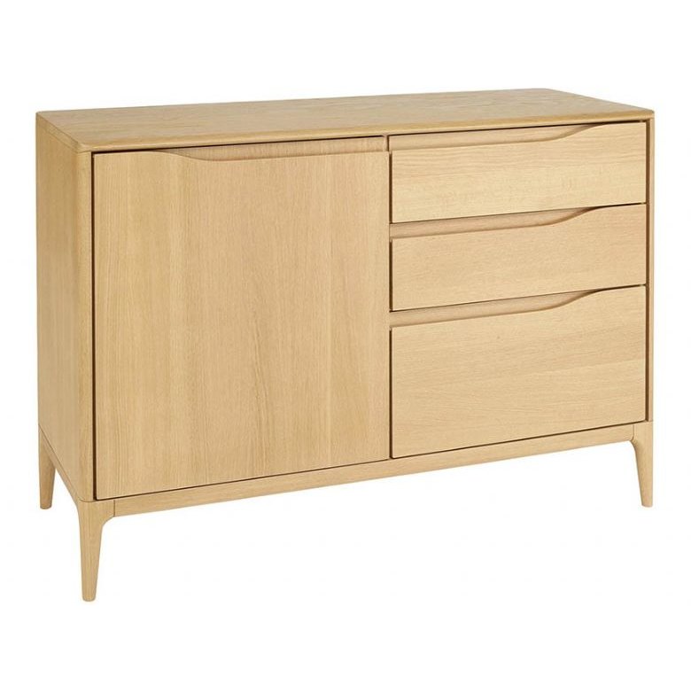 Ercol Romana Oak Small Sideboard Ercol Romana Oak Small Sideboard