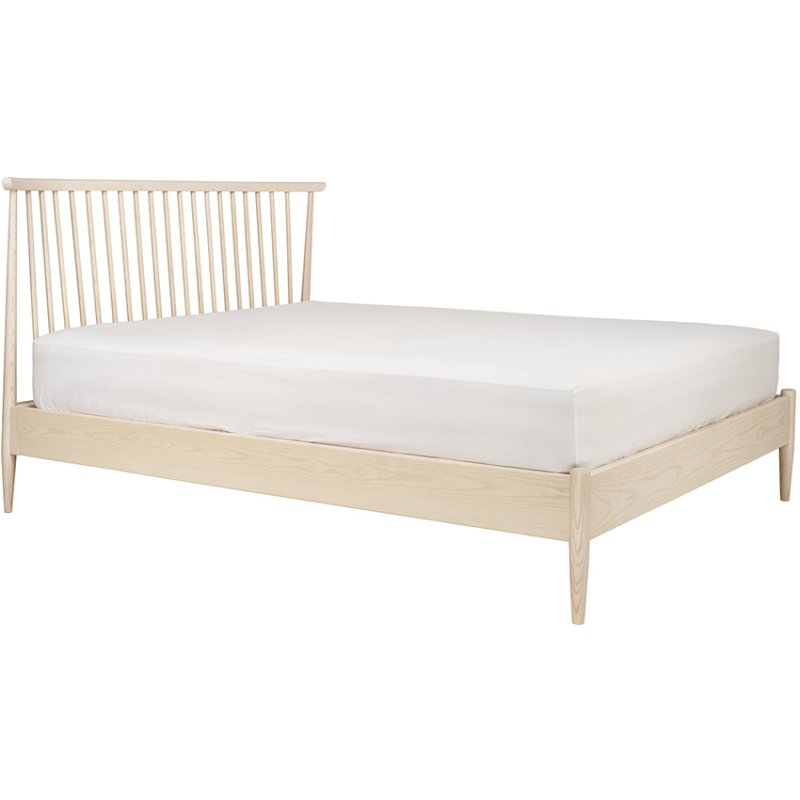 Ercol Salina Spindle 5'0 King Size Bed Ercol Salina Spindle 5'0 King Size Bed