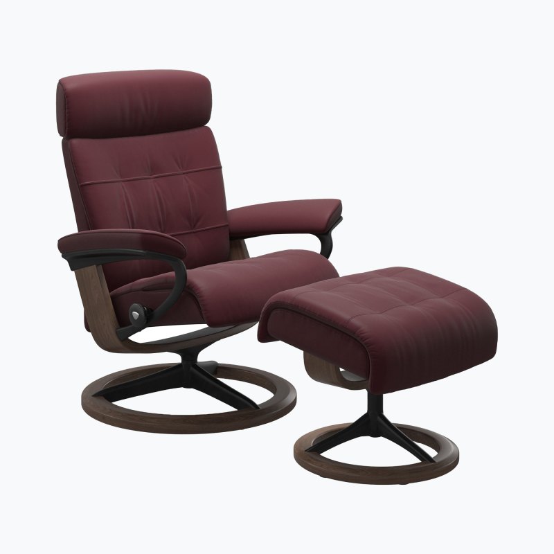 Stressless Erik Large Recliner Chair & Stool with Signature Base Stressless Erik Large Recliner Chair & Stool with Signature Base