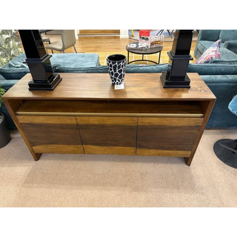 Giovanny Wide Sideboard Giovanny Wide Sideboard