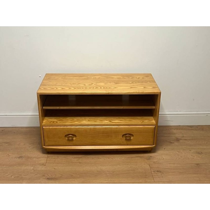 Ercol Windsor TV Unit Ercol Windsor TV Unit