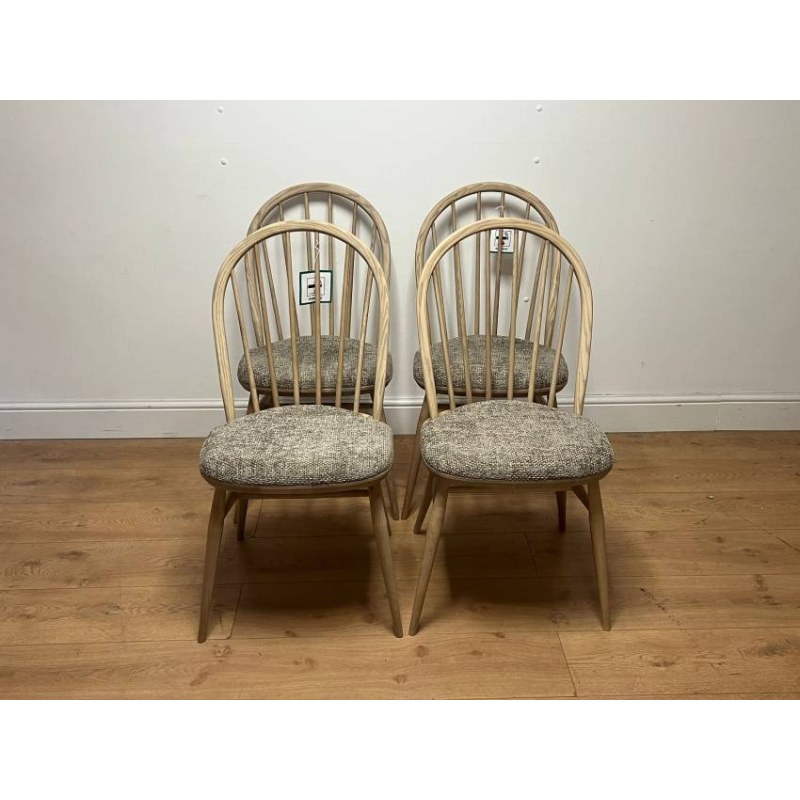 Ercol Windsor Set of 4 Dining Chairs Ercol Windsor Set of 4 Dining Chairs